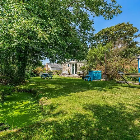 Holiday home Willow